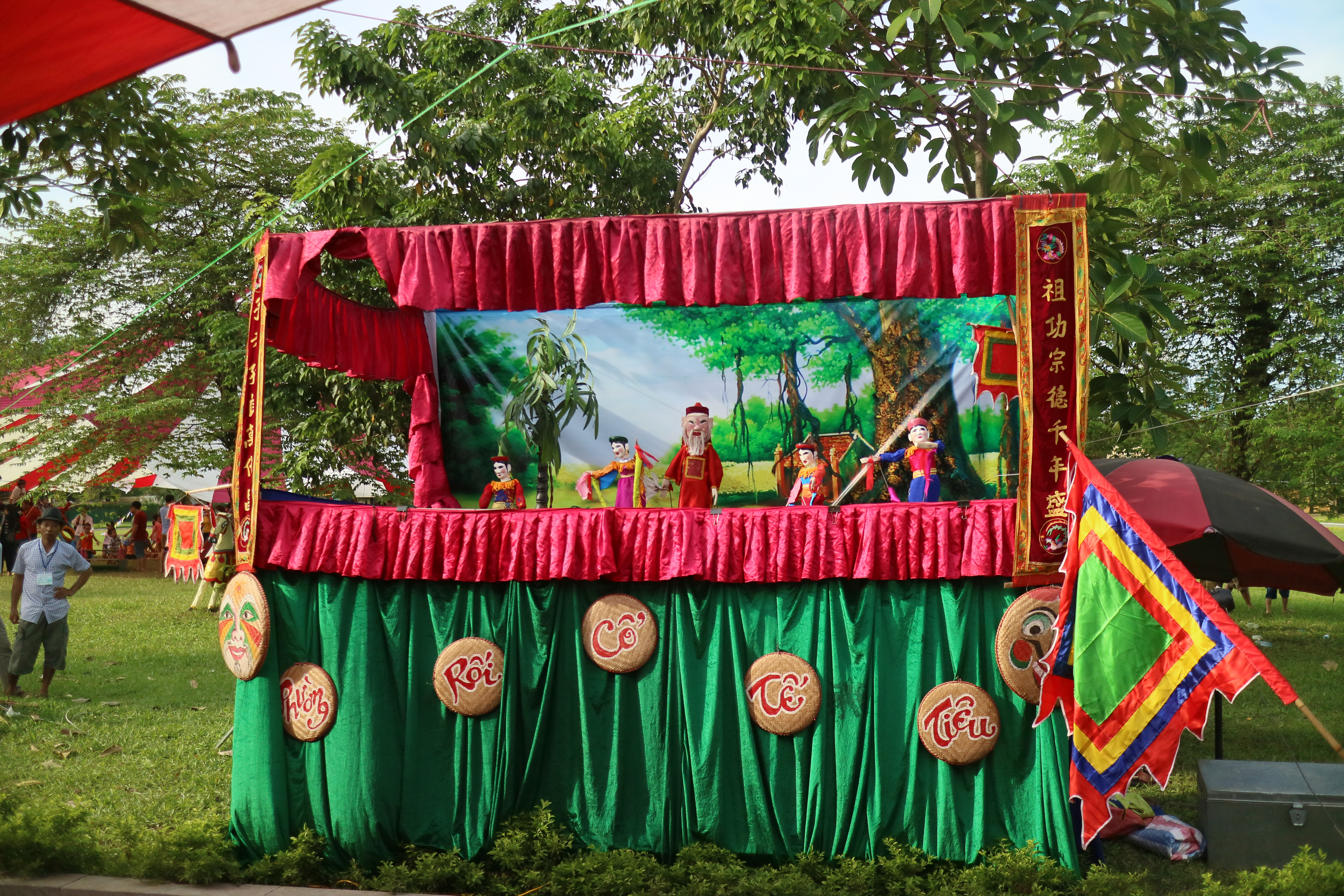 Múa rối cạn - một nét văn hóa truyền thống người Việt